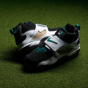 NIKE AIR DIAMOND TURF 93 - BLACK/MYSTIC GREEN