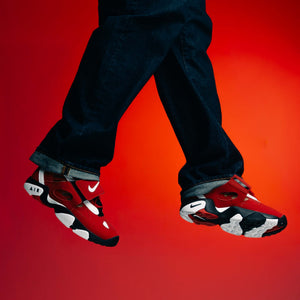 NIKE AIR DIAMOND TURF II - PRIME RED/WHITE