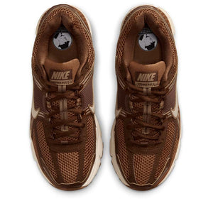 Women's Nike Zoom Vomero 5 - Cacao Wow/Light Khaki