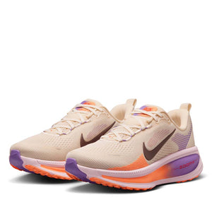 Women's Nike Vomero 18 - Chalk/Tattoo