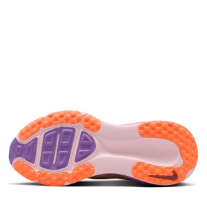 Women's Nike Vomero 18 - Chalk/Tattoo