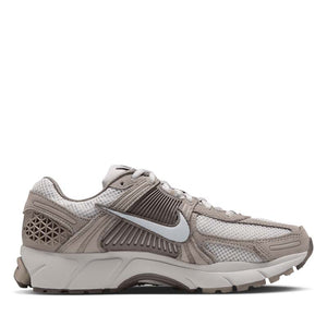 Women's Nike Zoom Vomero 5 - Vast Grey/Photon Dust