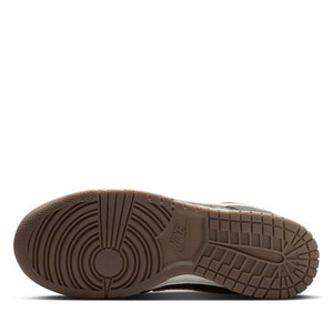Women's Nike Dunk Low Premium SE - Medium Olive/Sail