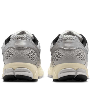 Nike Zoom Vomero 5 - Grey Fog/Chrome