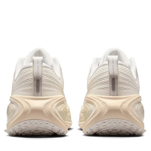 Women's Nike Vomero Plus - Summit White/Chalk