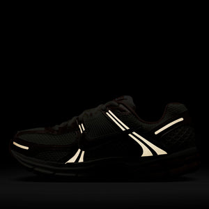 Women's Nike Zoom Vomero 5 - Sail/Rose Gold