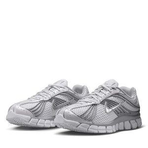 Women's Nike Zoom Skylon 11 - White/Metallic Silver