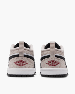 Jordan 1 Low SE (TD) - Black/Team Red