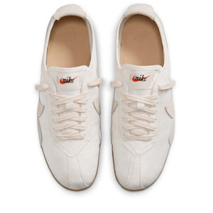 Women's Nike Moon Shoe OG - Summit White/Soft Pearl