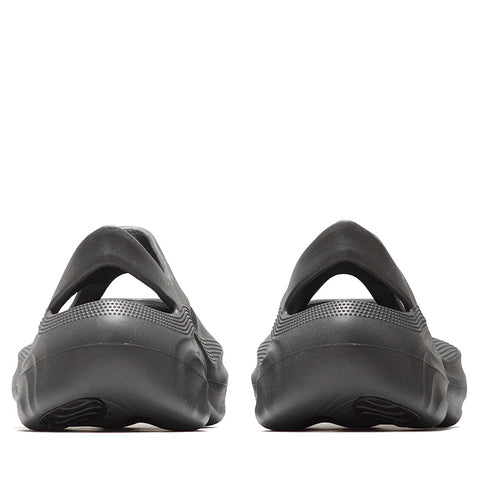 Dingyun Zhang x Crocs Diffuser - Black Sand