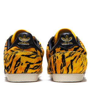 Women's Adidas Japan 'Tiger Print' - Yellow/Core Black