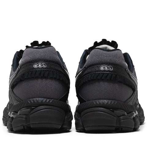Asics Gel-Cumulus 16 by Griff - Black/Black