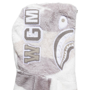 A Bathing Ape Color Camo Shark Full Zip Sherpa Jacket - White