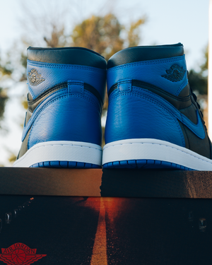 Air Jordan 1 Retro High OG 'Royal' - Black/Game Royal