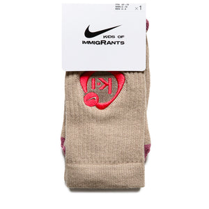 Kids Of Immigrants x Nike Crew Socks - Khaki/Light Mulberry
