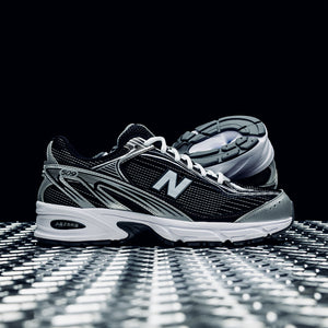 New Balance 509 - Black/White