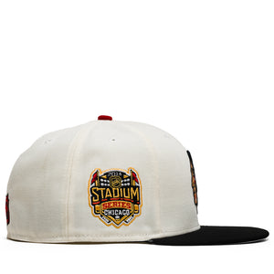 New Era x Politics Chicago Blackhawks 59FIFTY Fitted - Chrome/Black