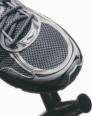 Saucony Progrid Omni 9 - White Glow/Black